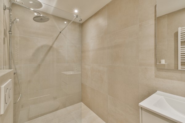 Medium property photo - Roerstraat 12-4, 1078 LN Amsterdam